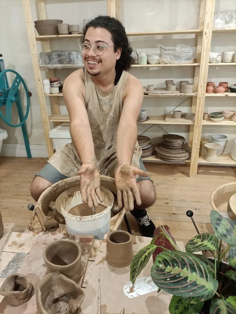 Atelier Folk : Poterie / Céramique / Boutique
